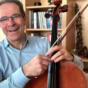 Pläne für den neuen Lebensabschnitt: Christian Kewitsch möchte auch wieder Cello-Unterricht geben.