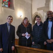 v.l.n.r: Christian Müggler vom Büro der Fokolar-Bewegung beim ÖRK (mit dem Aschenkreuz auf der Stirn), Ursula Schmitt, Roberto Rossi, ÖRK-Generalsekretär, Rev. Prof. Jerry Pillay