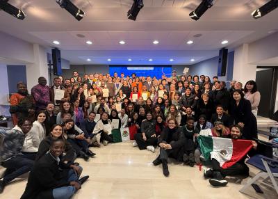 Für mehr Geschwisterlichkeit in der Politik: Nachwuchs-Führungskräfte entwickelten bei einem Hackathon in Rom Lösungsansätze..