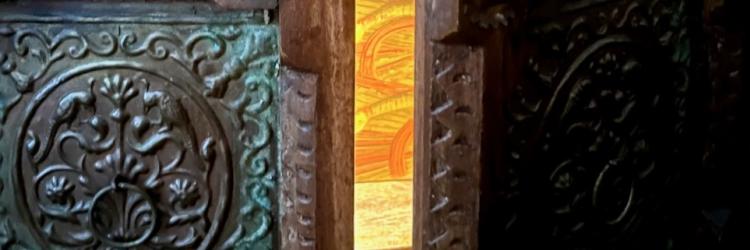 Symbolbild offene Tür