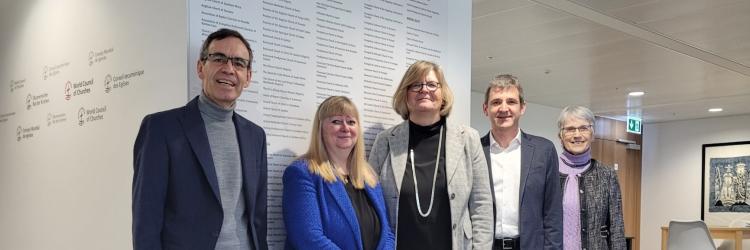 Besuch beim ÖRK: Christian Müggler (v.l.), Direktorin Marianne Ejdersten, Ursula Schmitt, Roberto Rossi, Martine Schneider.