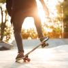 Symbolbild navi4life - Jugendlicher macht Tricks mit dem Skateboard